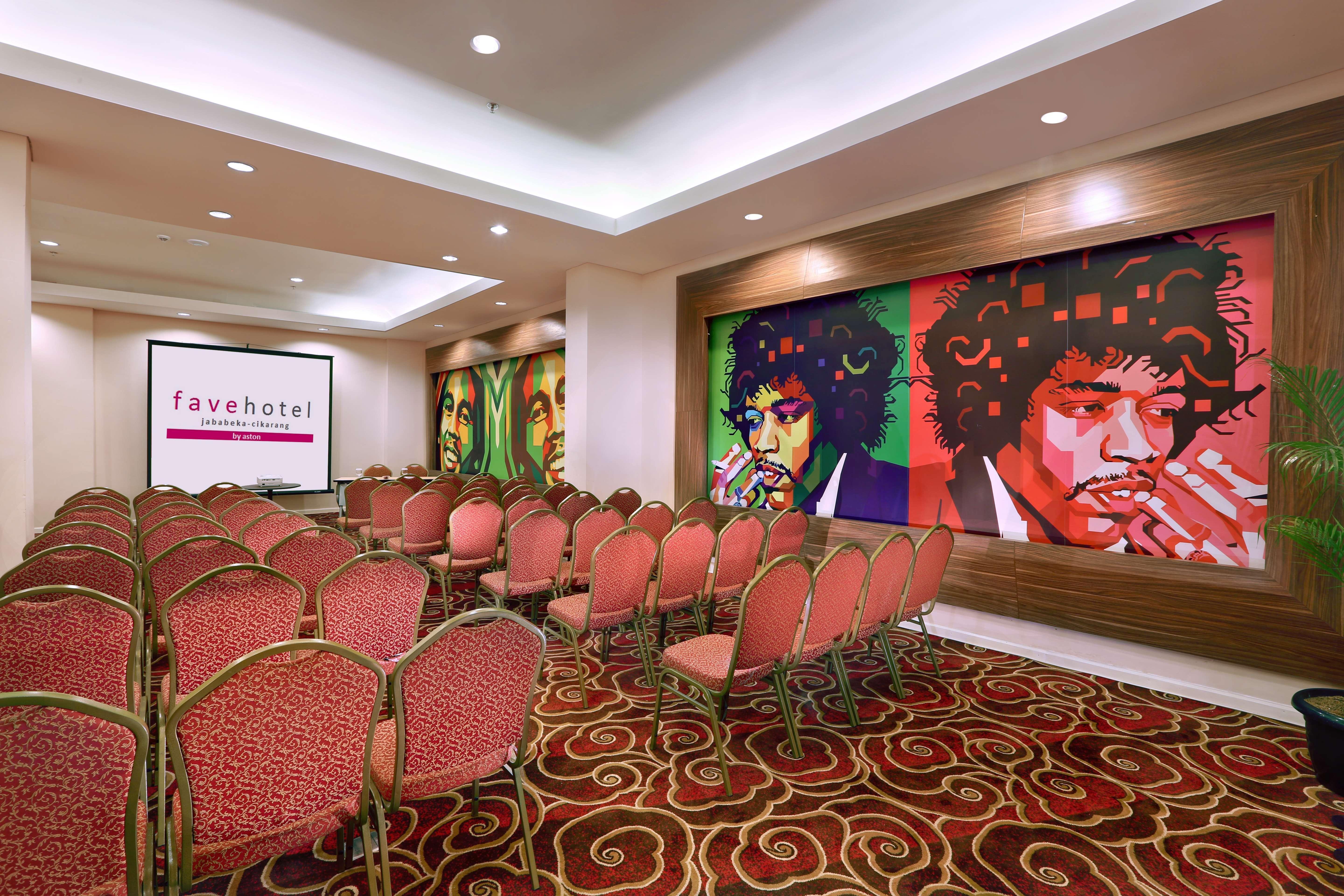 Favehotel Jababeka Cikarang Exterior photo