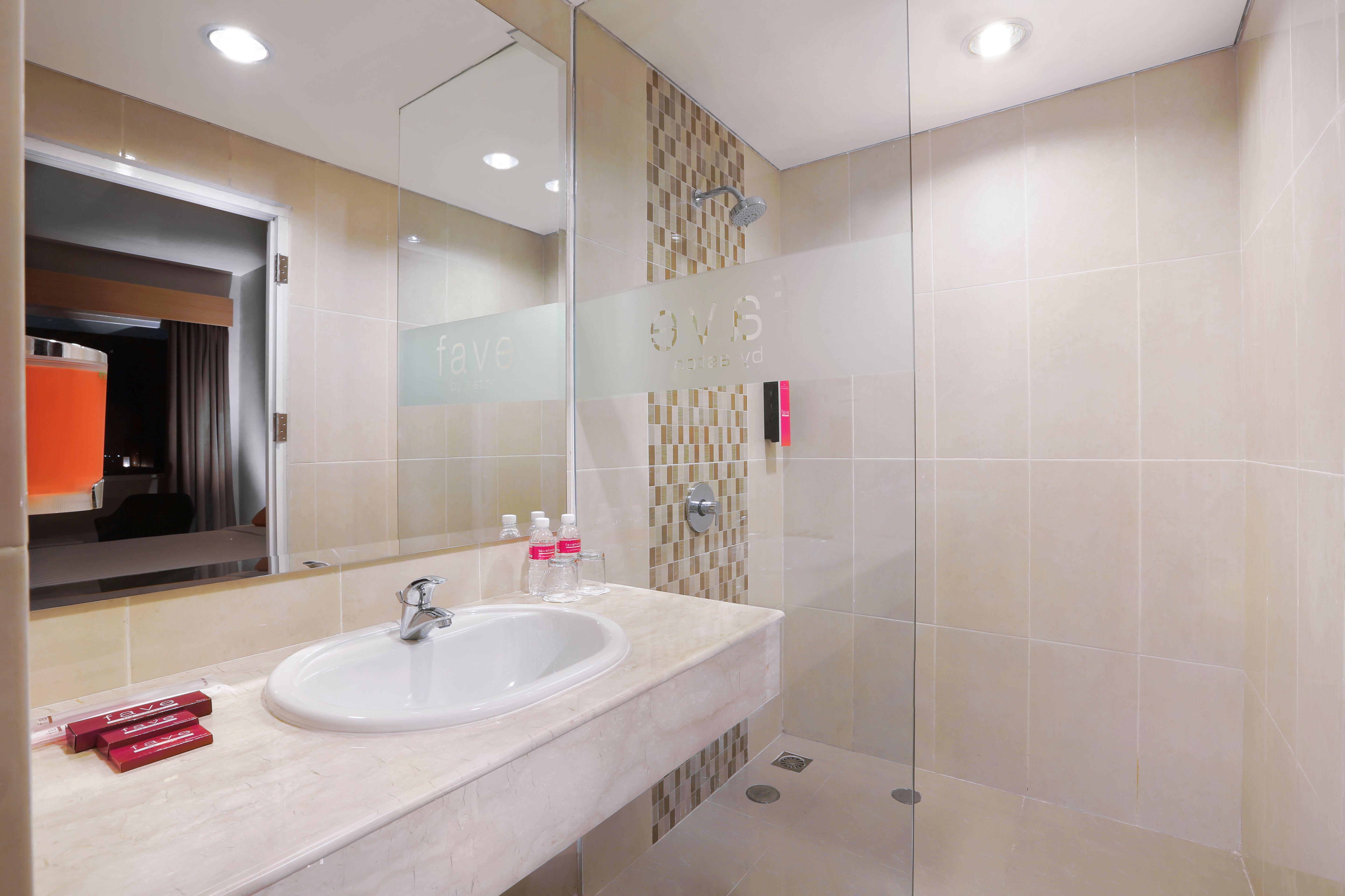 Favehotel Jababeka Cikarang Exterior photo